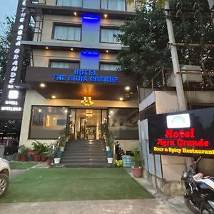 Agra Grande By Goyal Hoteliers Индия